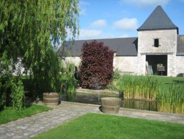 Hotel La Ferme Des 3 Maillets Avaray Esterno foto