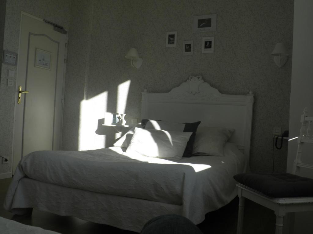 Hotel La Ferme Des 3 Maillets Avaray Camera foto