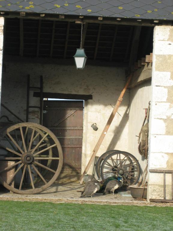 Hotel La Ferme Des 3 Maillets Avaray Esterno foto
